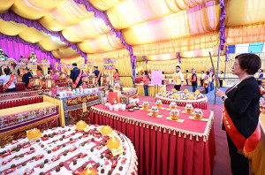 「天官賜福陰陽兩利大法會」鹿港登場，祈願國泰民安、百業興隆。圖／彰化縣政府提供