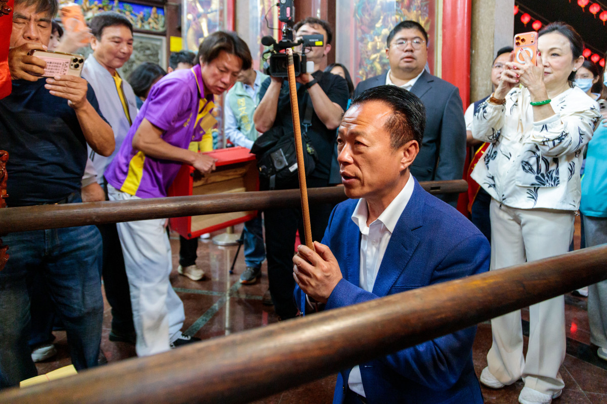 初九拜天公　翁章梁祈台灣燈會順利圓滿