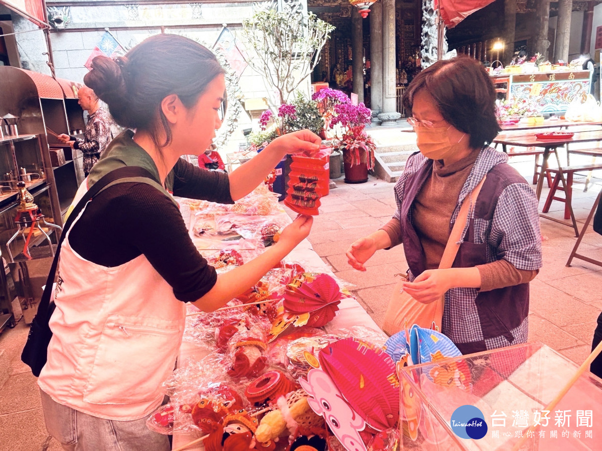 古早燈籠傳愛31年，彰化家扶助弱勢童安心開學。圖／彰化家扶提供