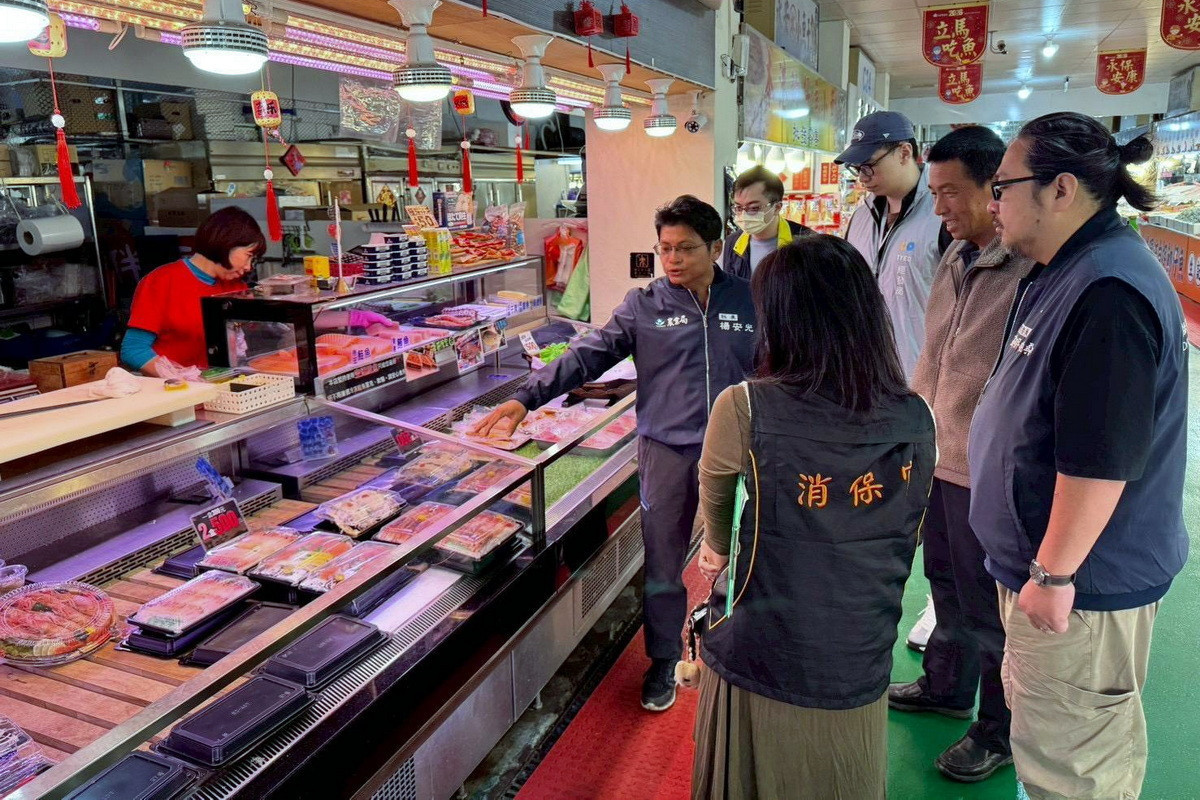 嚴守漁港海鮮餐廳供貨品質，桃園市政府啟動跨局處聯合稽查。<br />
