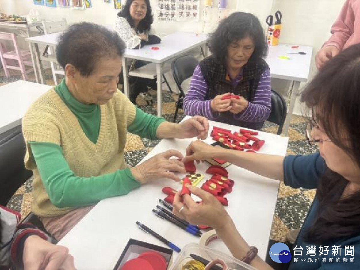 「新豐樂高學堂」開辦　打造溫暖安心失智友善城市