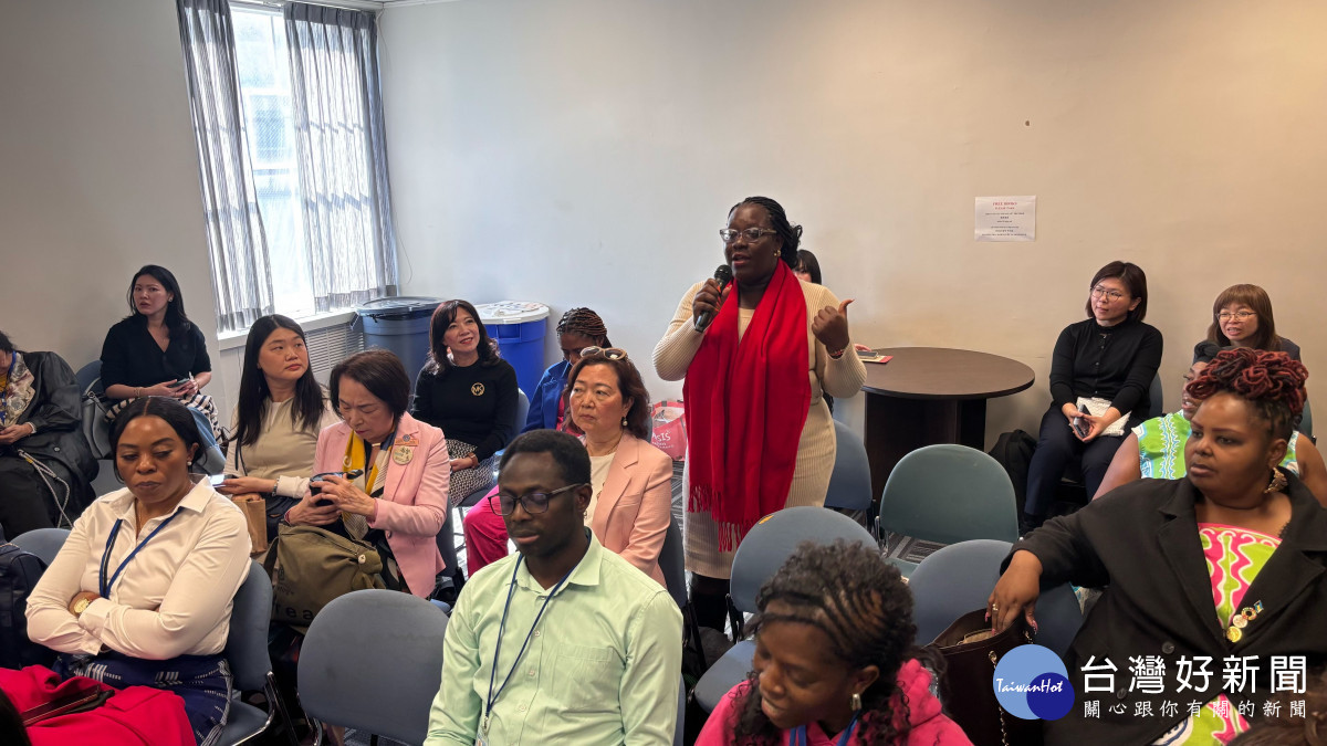 論壇一開始就吸引眾多國際社群團體與會參加。