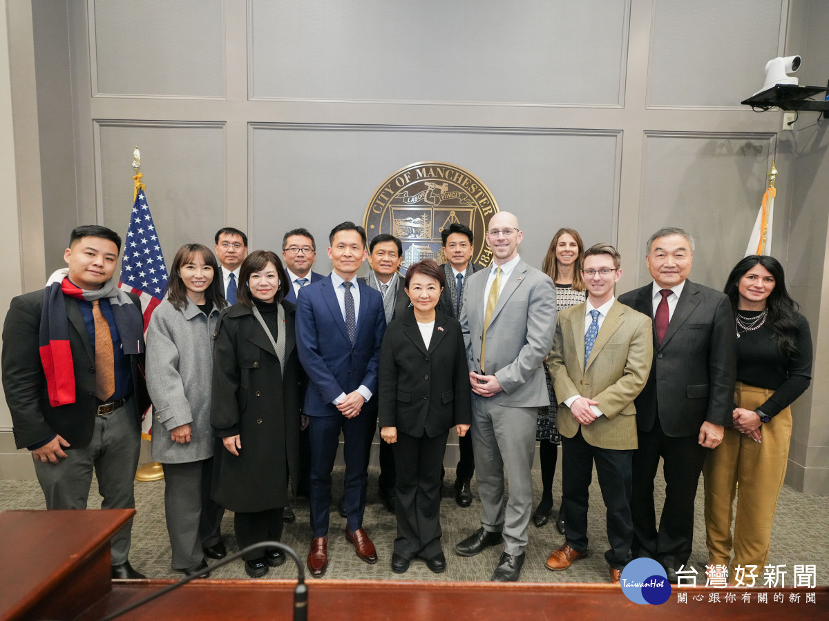 市府訪美團與曼徹斯特市府團隊合照。照片提供台中市新聞局