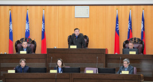 桃園市議會第7次定期大會開幕,，議長邱奕勝：肯定市政成果並提醒交通與居住政策持續精進。