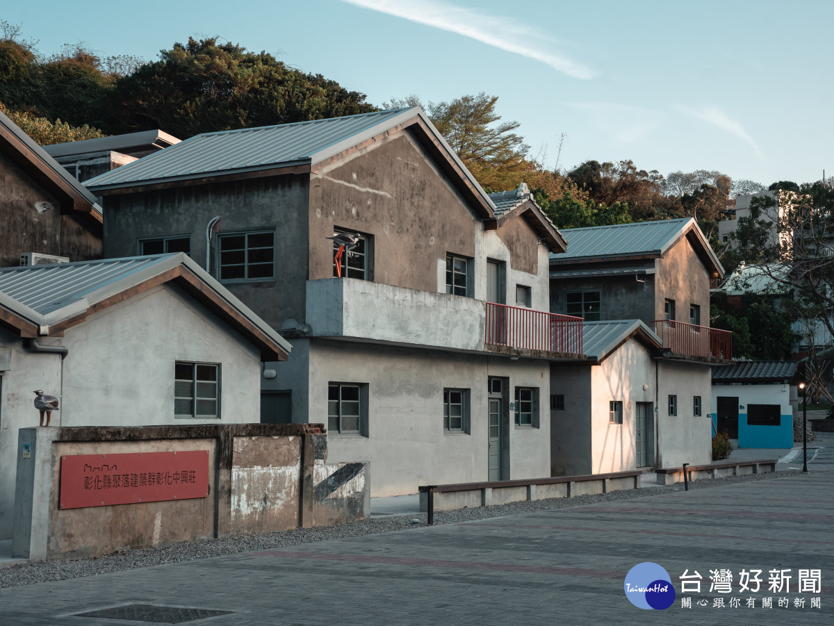 中興莊再現風華，眷村文化園區完工揭牌暨原創繪本發表。圖／記者鄧富珍攝