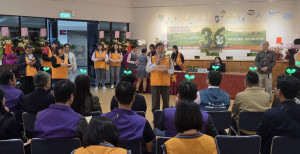 永平工商校長胡劍峯致詞。