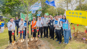 桃園市副市長蘇俊賓出席「2026桃園市龜山區植樹節活動」。