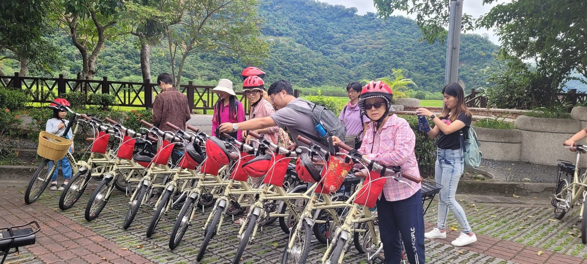 電輔車低碳生態走讀。(玉管處提供)
