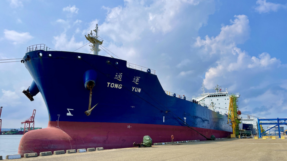 中東情勢考驗台能源取得　經濟部推四大措施穩定氦氣、石化原料及產品供應