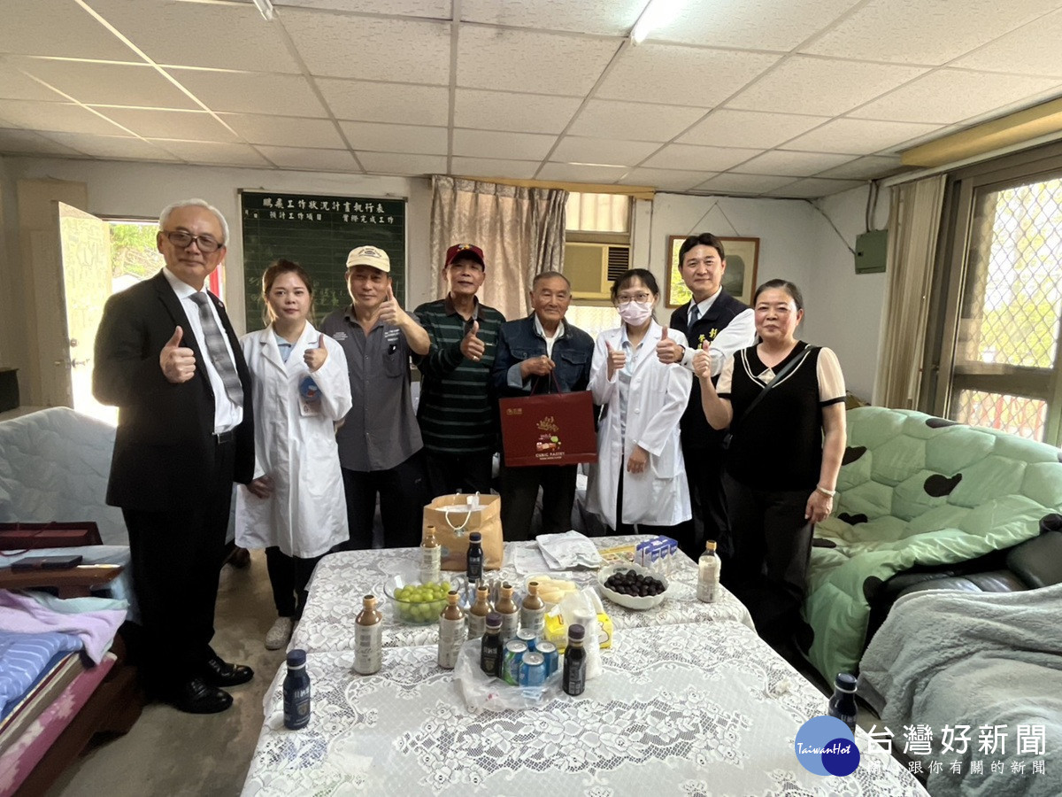 輔導會視導彰化縣榮服處　關心「安心御老」平台推動情形