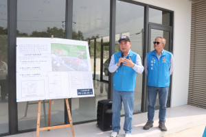 會勘苑裡鎮山腳里護岸復建工程　鍾東錦承諾全力協助地方安全改善