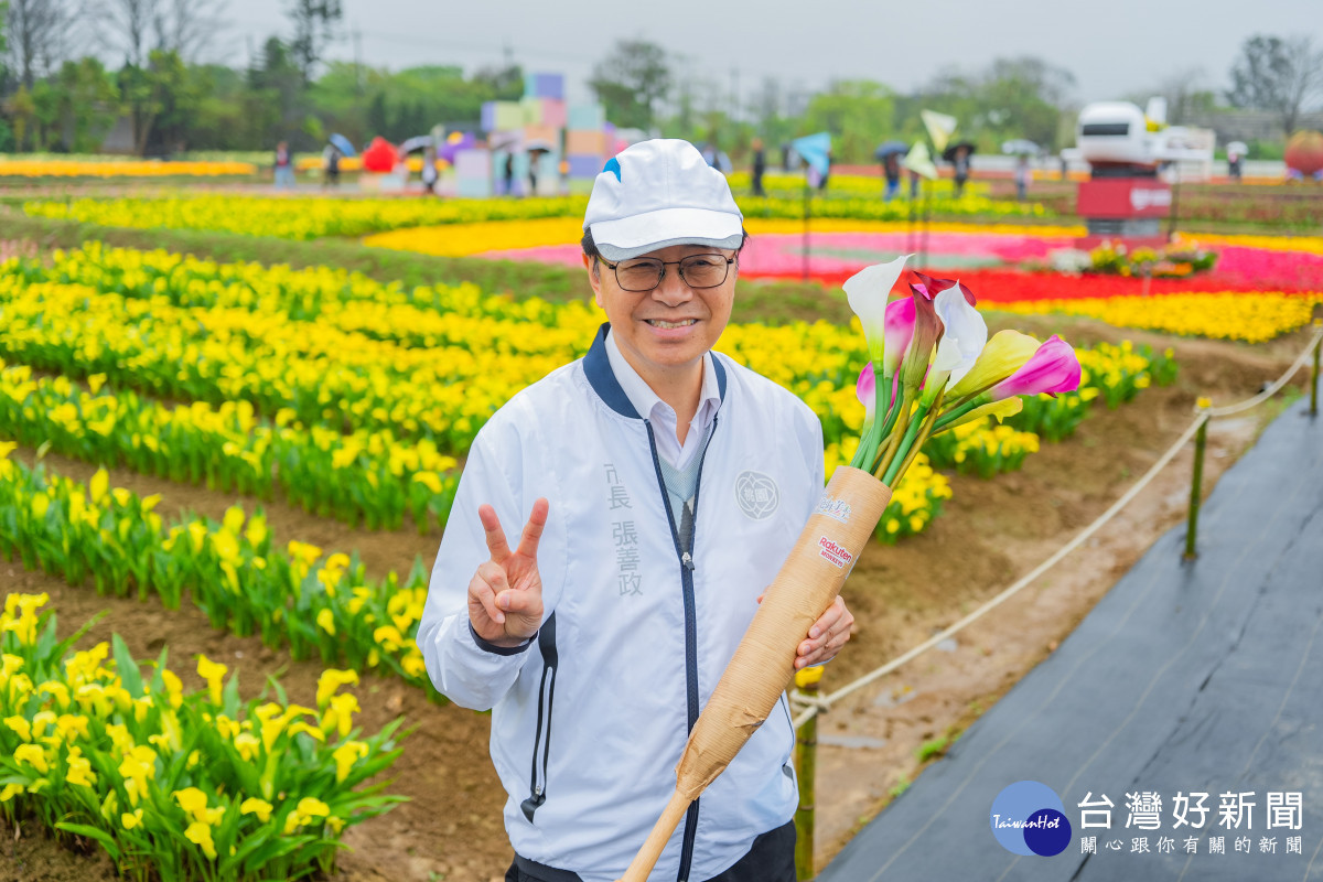 張善政表示,今年彩色海芋季深化花卉觀光與棒球文化的跨域整合。