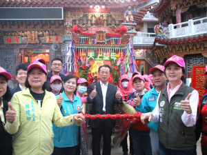 嘉義縣太保市後潭鎮福宮「天上聖母祈安賜福聯袂友宮廟遶境慶典」今日清晨隊伍整備出發／嘉義縣府提供