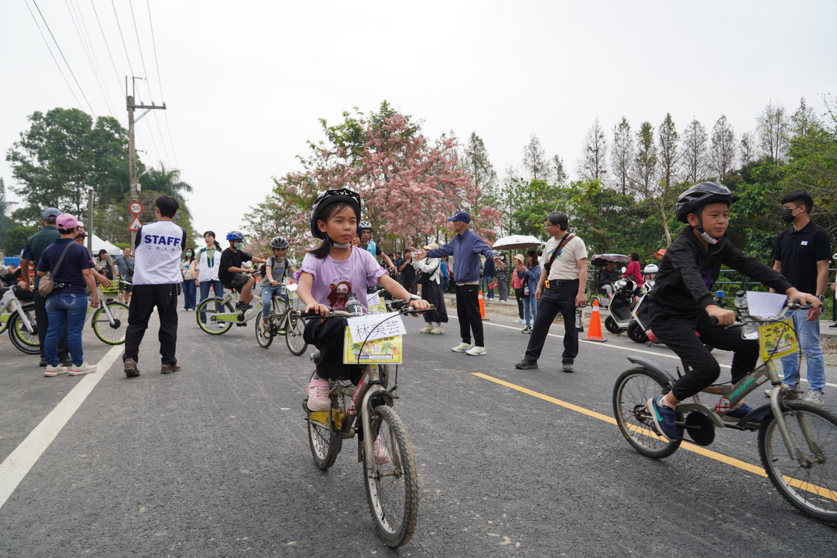 學童首騎體驗春日騎旅樂。圖/參山處提供