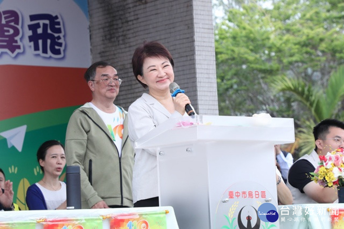 烏日國小110週年校慶熱鬧登場　盧秀燕幽默「三句話」親祝賀