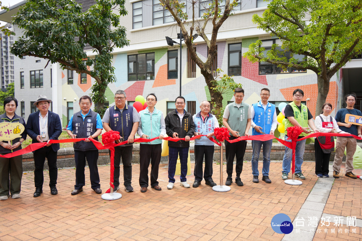 淡水崁頂公共藝術作品啟用　藝術融入社區打造嶄新生活景觀