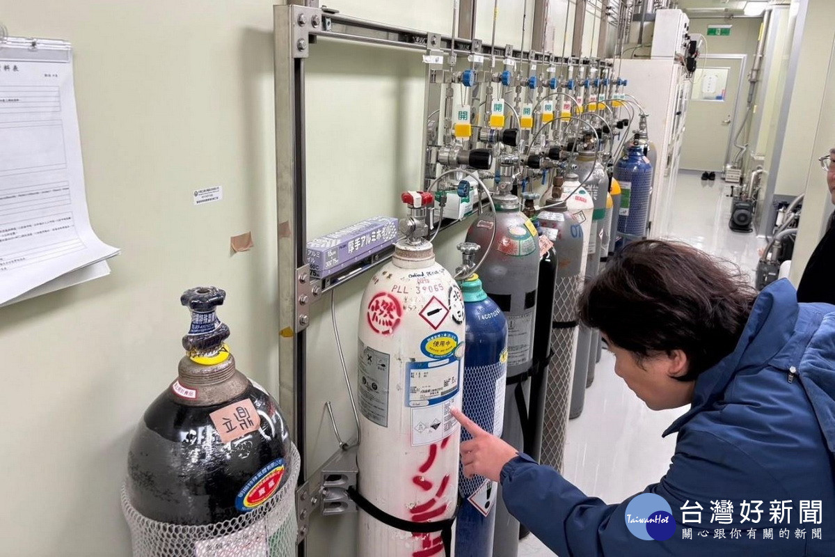 強化高風險工廠管理降低火災風險，桃市府經發局籲業者依時申報以免受罰。<br />
