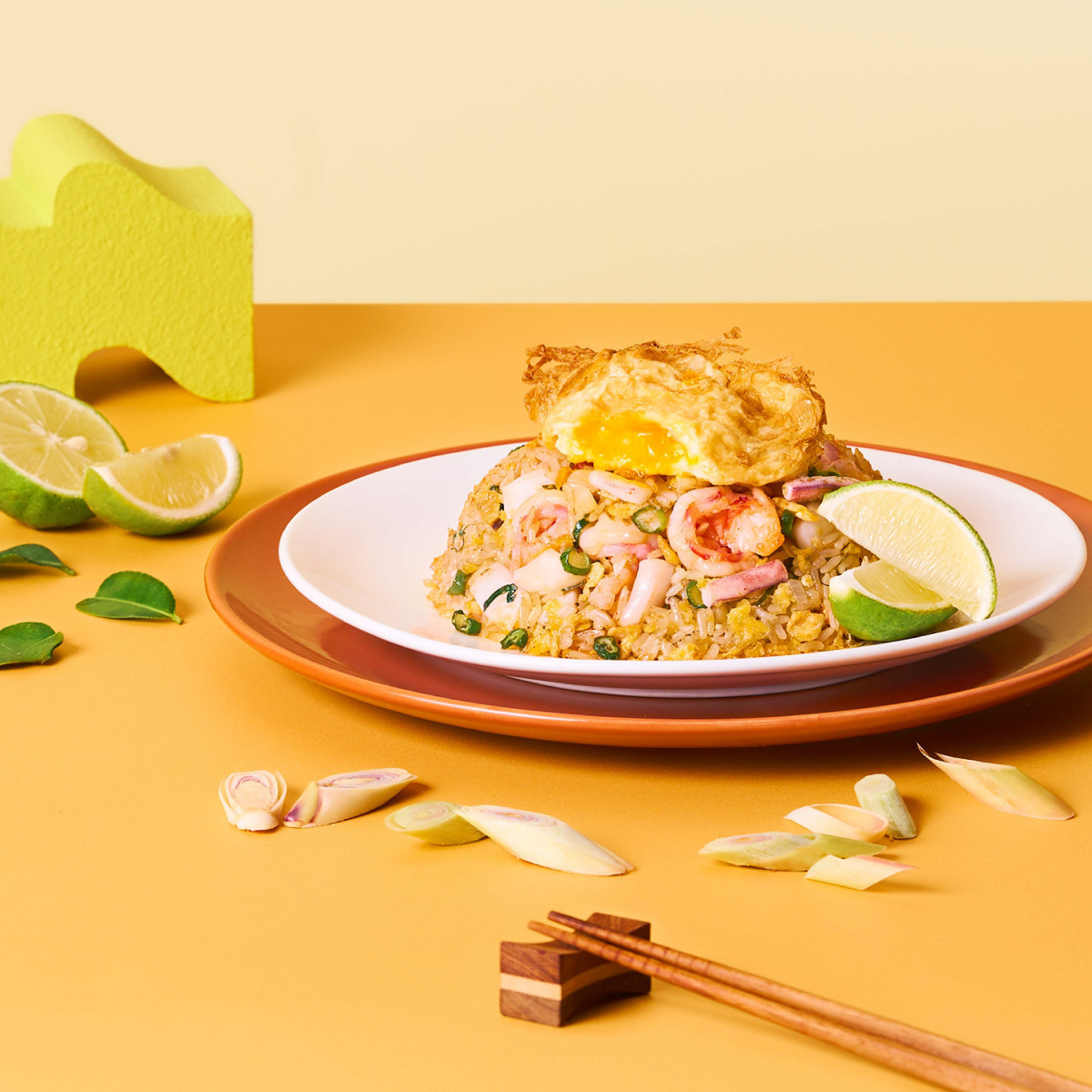 「饗泰多」聯手網美千千打造台泰混血新風味！　「水水灶咖」四道聯名泰菜限時登場