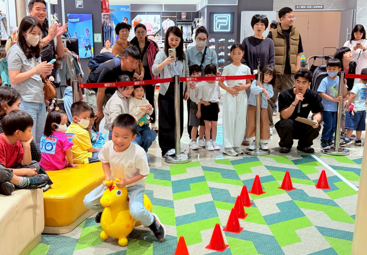 連假帶動人潮與買氣　遠百竹北業績成長15%