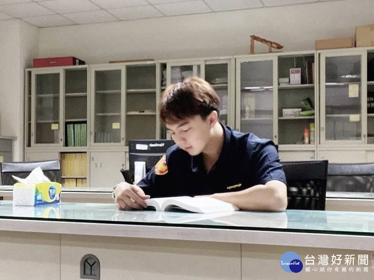 大園分局警員十年基層淬鍊　堅持不懈榮登警大