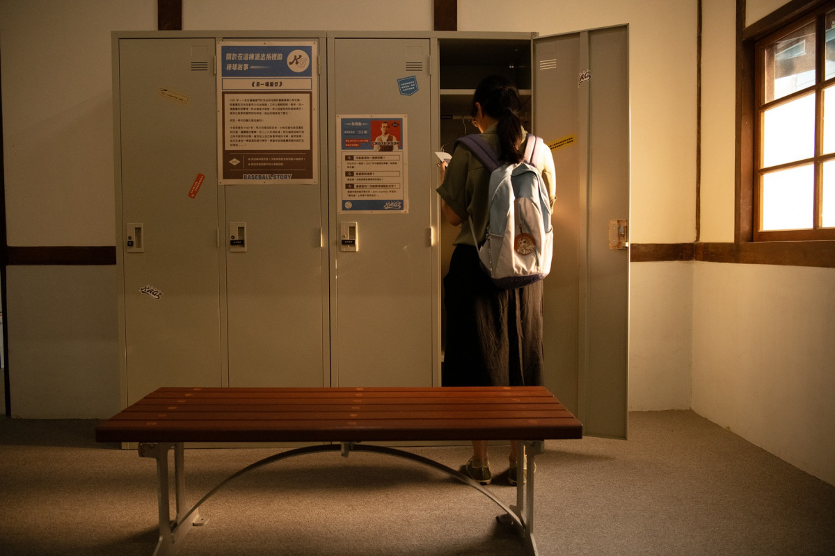 「文學裡的棒球」展區，空間轉化為球員休息室／市府提供