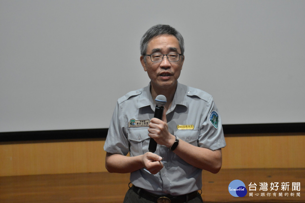 玉山國家公園管理處處長鄭瑞昌感謝四時守護的夥伴及致力傳承。
