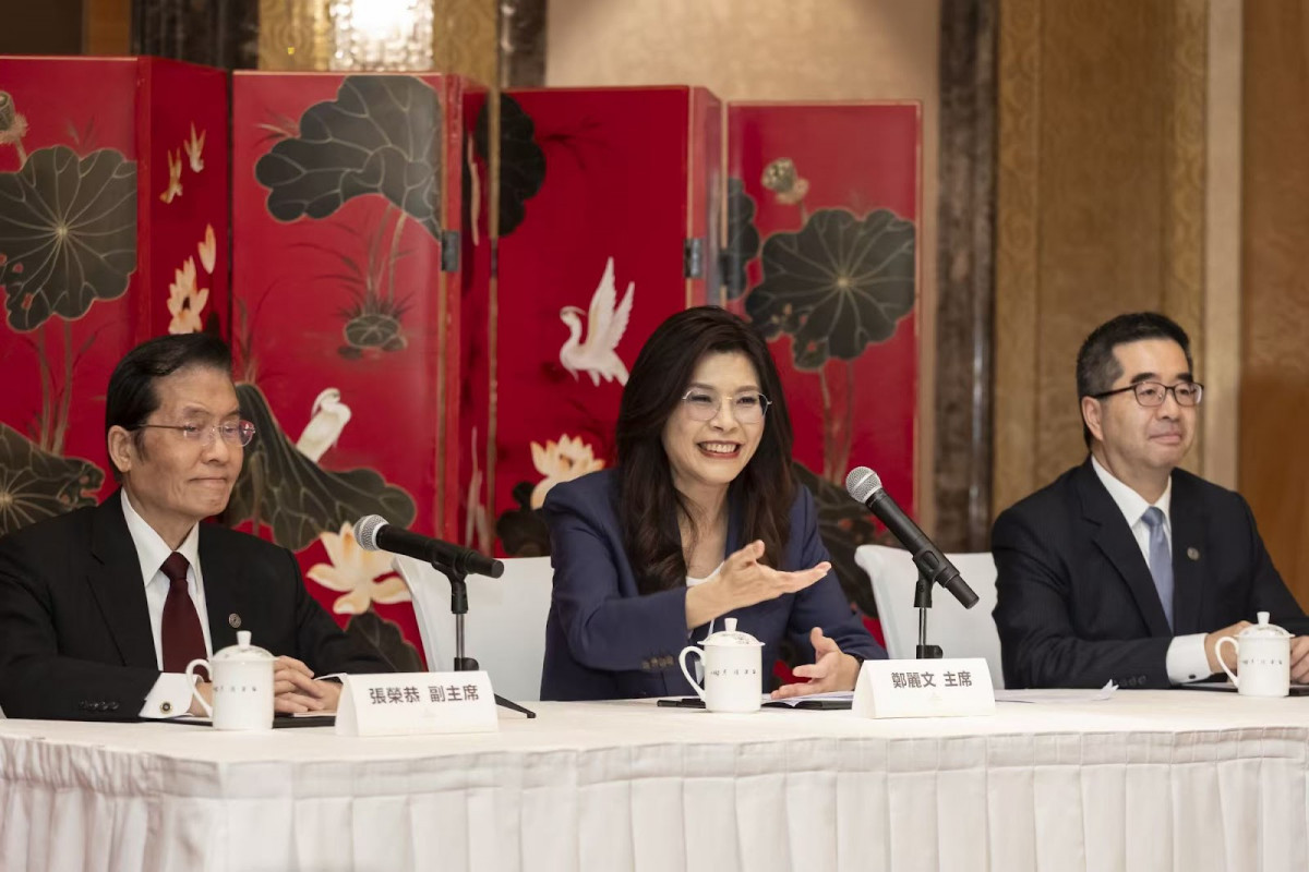 「鄭習會」上稱和平是兩岸共享的道德與價值　鄭麗文：習近平尊重台灣人民制度選擇