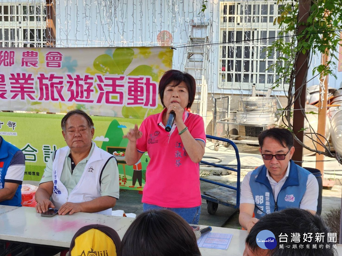 溪州鄉農村體驗親子拔蘿蔔  彩繪 DIY 將廢棄農材轉化為生活美學文創