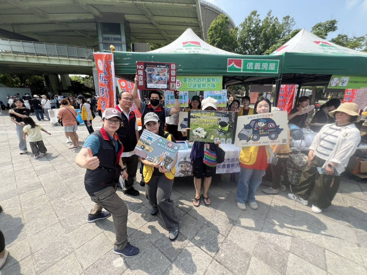 北市警交大花博宣導　從心守護長者用路安全