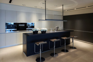 千萬級廚具 Valcucine，該品牌除台北指標豪宅「陶朱隱園」外，在中台灣目前僅「寶璽天讚」使用。圖/業者提供