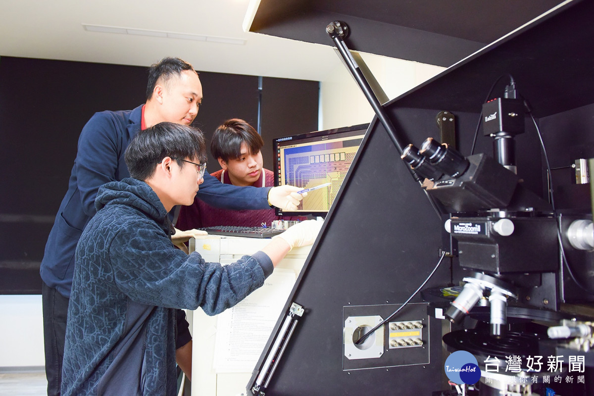 中原大學半導體產業學院建置自動化電性量測系統，協助學生學習半導體元件量測技術，強化實作能力與產業接軌。