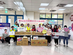 「郵局送暖．愛在母親節」關愛社區公益活動。