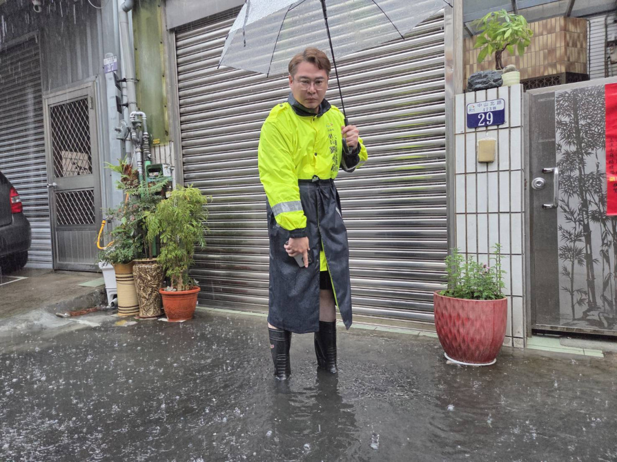 大雅區中山北路473巷逢雨必淹。(文雅里長劉亦銘提供)