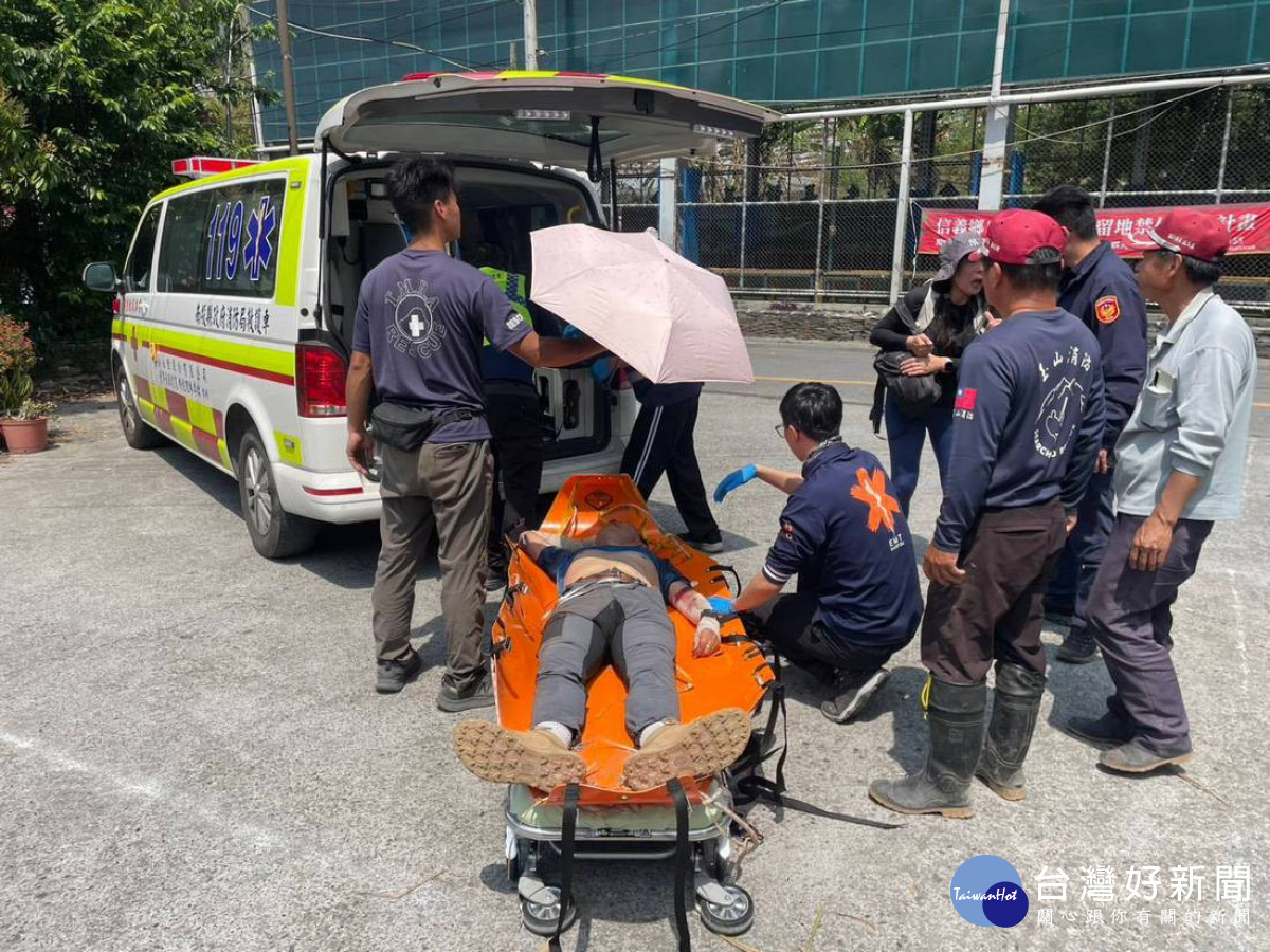 由玉山91後送至竹山秀傳醫院治療。（圖/南投縣政府消防局提供）
