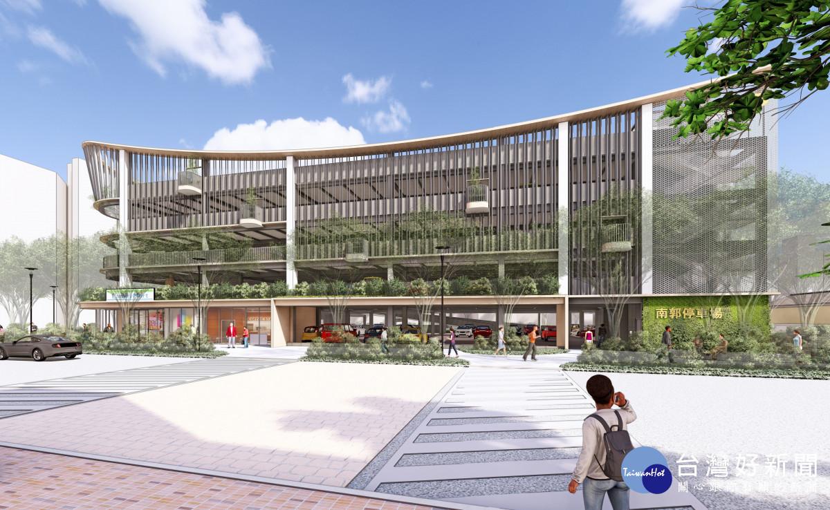 南郭路立體停車場上梁，預計115年11月完工。圖／彰化縣政府提供