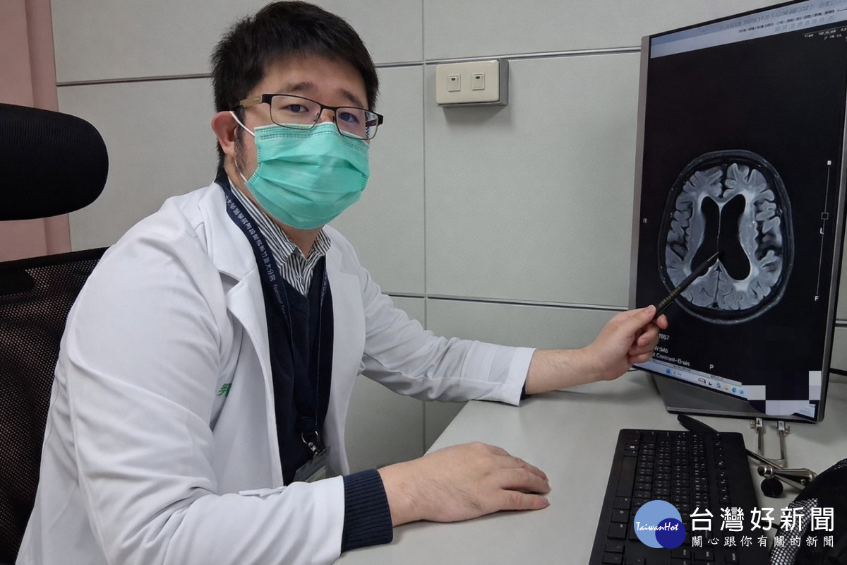 走路出現「磁性步態」　醫：常壓性水腦症警訊