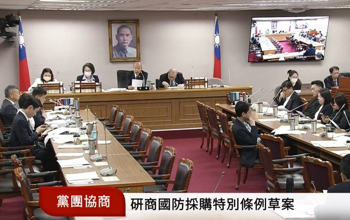 國防條例協商藍白刪「中共威脅」「國防產業」文字　王定宇：怕習近平不開心？