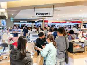 5月1日至5月10日購買節能大型家電單筆滿50,000元限量再贈1,000元電子十足抵用券。