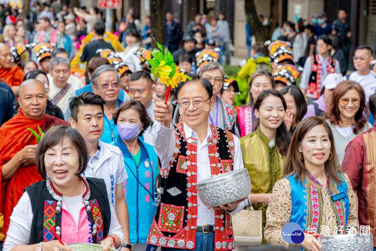 桃園龍岡米干節盛大開幕　張善政：全臺代表性觀光品牌邁向國際