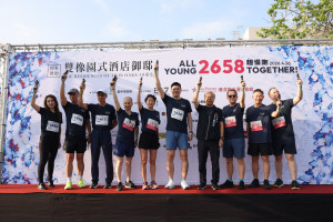 「雙橡園開發」再度攜手「優漾複合運動會館」，於今（26）日清晨在台中十四期仁平段開啟「ALL YOUNG 2658 超慢跑」全新篇章。圖/業者提供