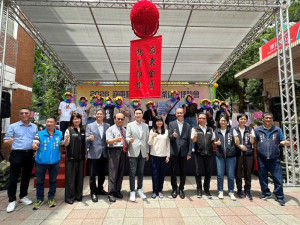 「2026嶺東金鷹 就業即讚」就業徵才博覽會，吸引近70家知名企業進駐，更釋出超過2,500個優質職缺。（圖/嶺東科技大學）