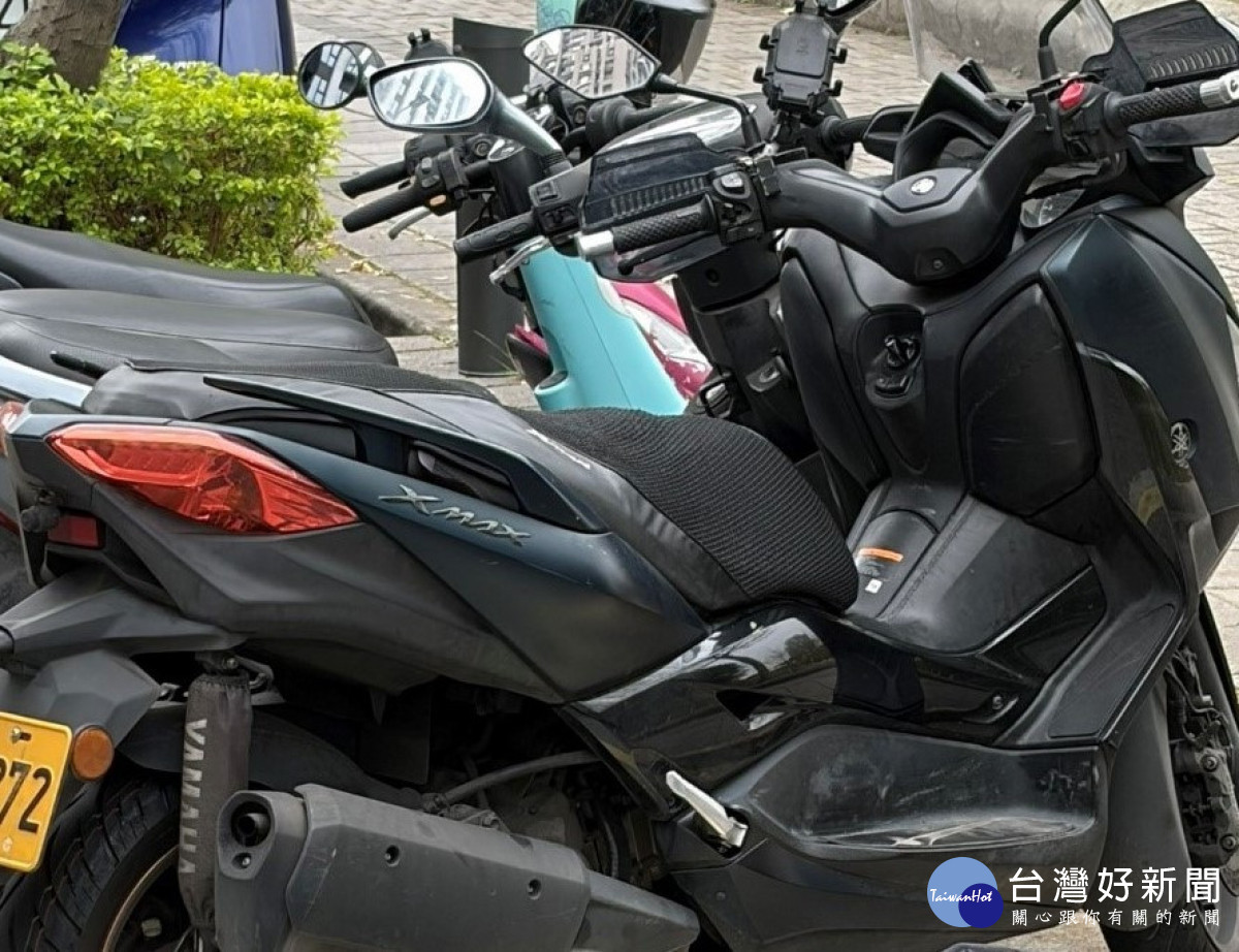 新北兼顧停車需求　5月起擴大開放大型重機停放路邊收費機車格　