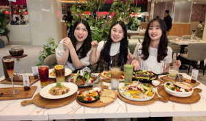 成真咖啡將自5月1日起推出一系列強檔開幕活動。開幕首週，凡消費滿額即可獲贈濾掛咖啡。