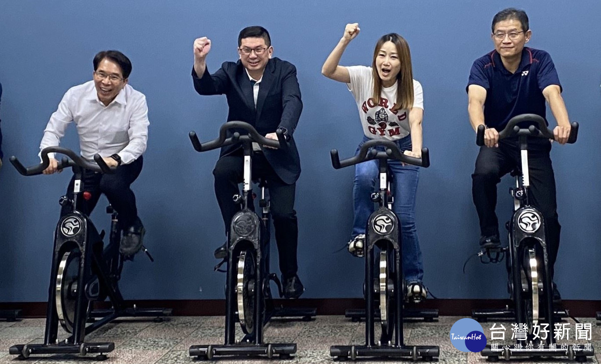 World Gym飛輪進駐龜山　成基層英雄專屬紓壓站