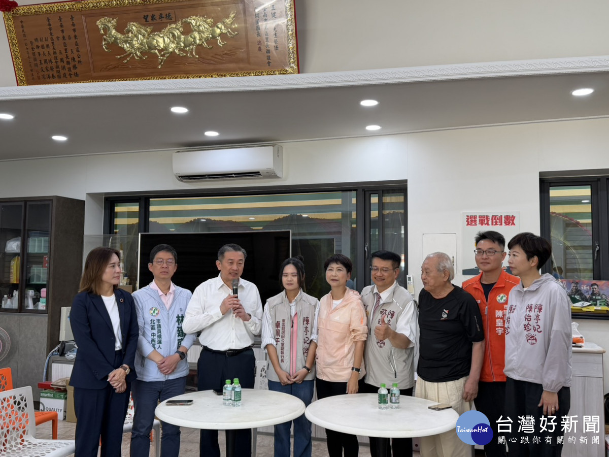 陳亭妃向王定宇借將　聘卓佩于擔任東區競總副執行長