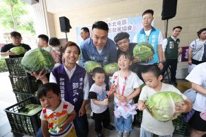 10元為媽媽做好事歡慶母親節和福協會串聯和平里讓愛綻放