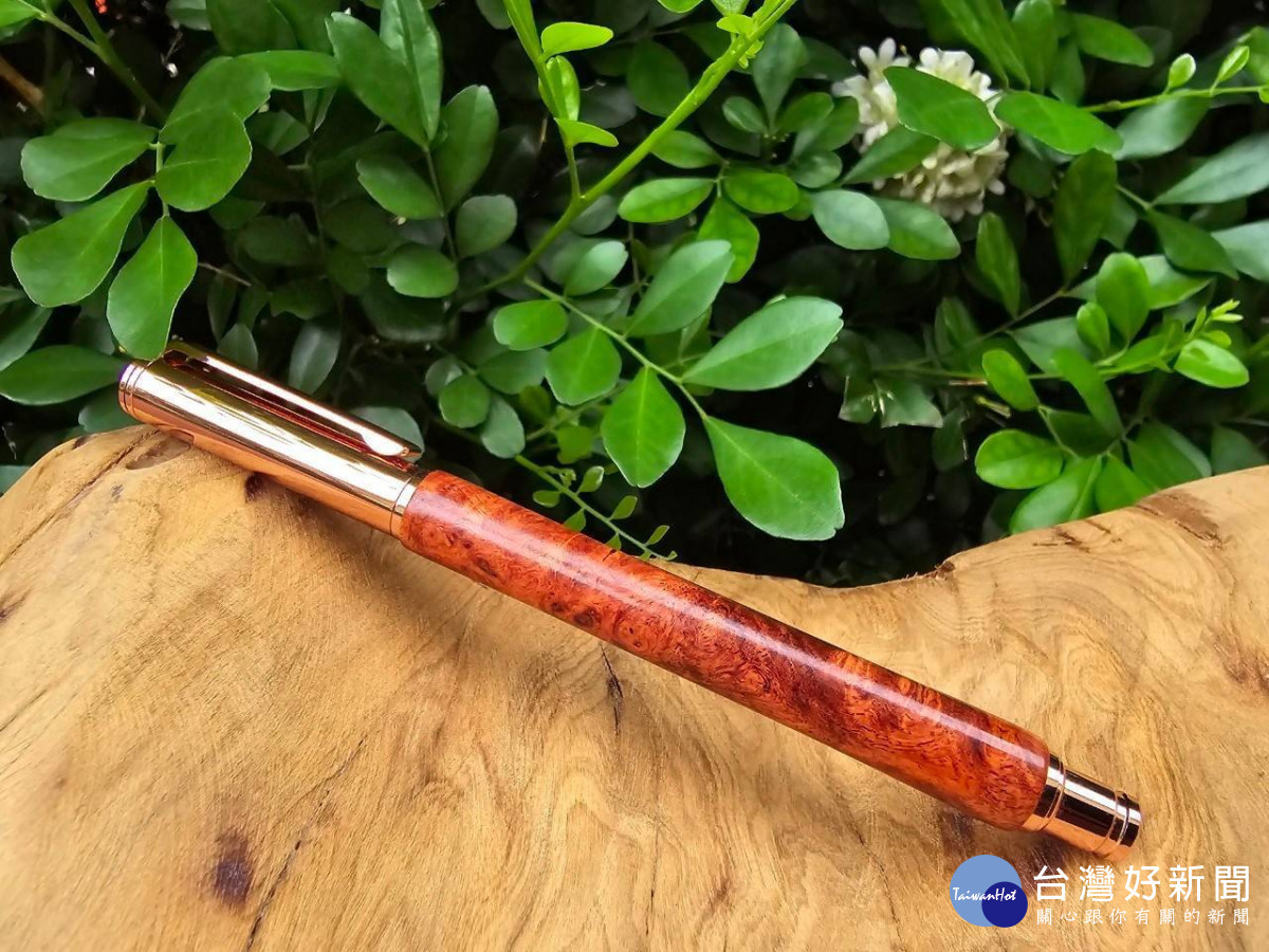 寶之林創作小物再生有寶筆（有保庇）