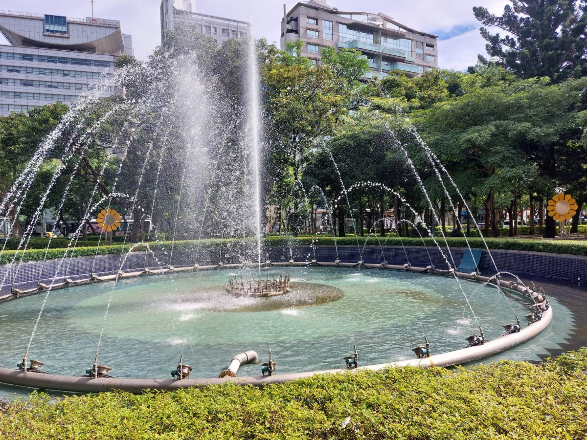 城市避暑新去處！　北投、天母噴泉消暑登場