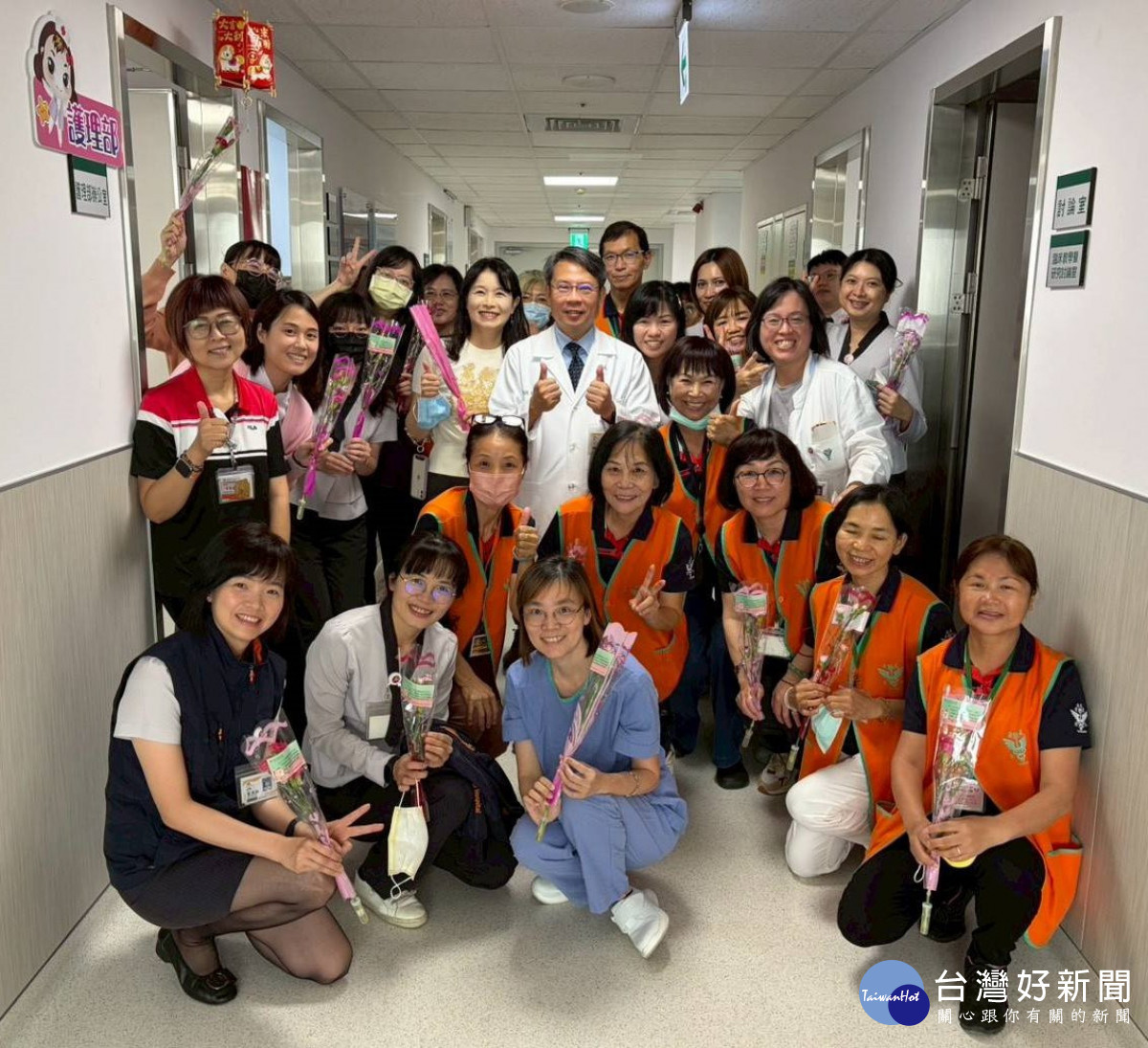 歡慶溫馨母親節　佳里奇美醫院推母親節癌症篩檢關懷活動照護健康