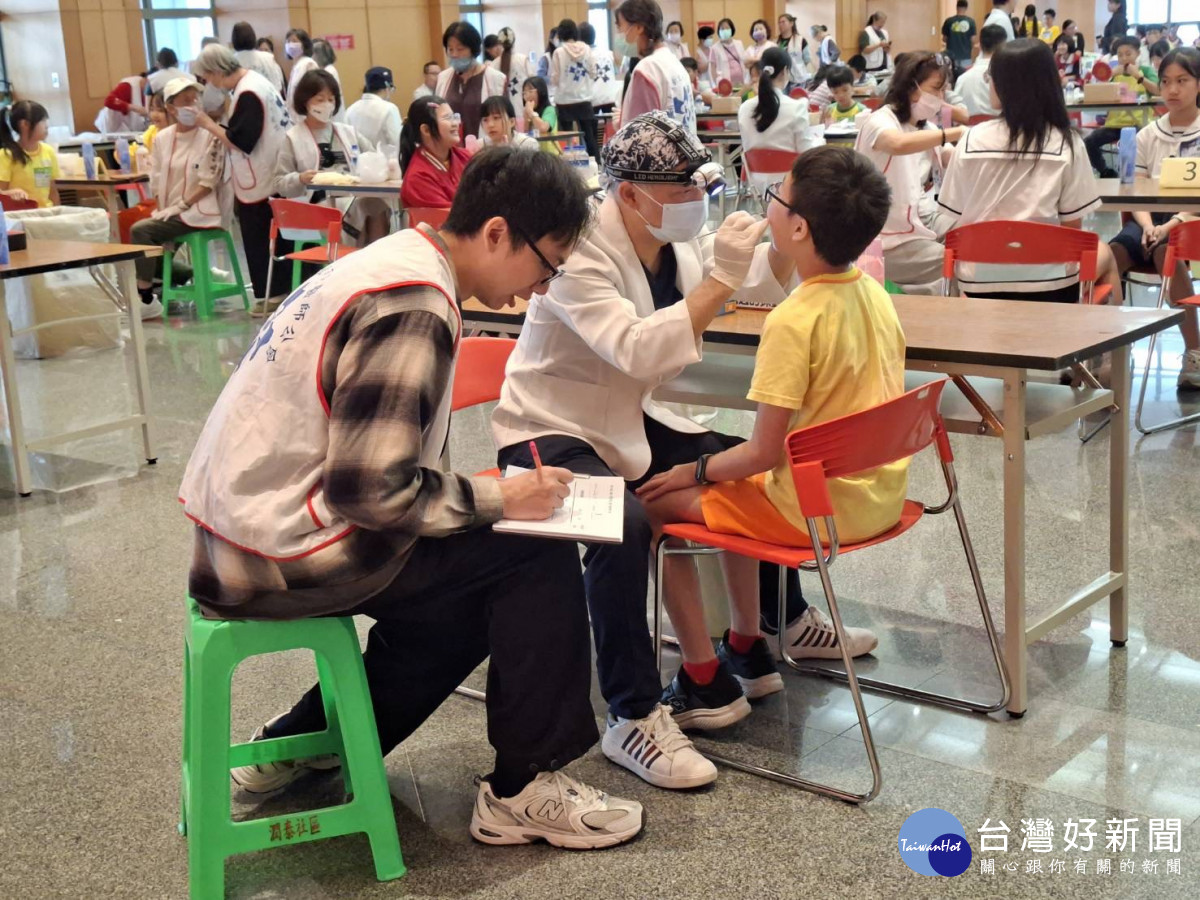 新北「刷牙小英雄 拒檳護齒大作戰」　育德、中湖國小勇奪代表權進軍全國